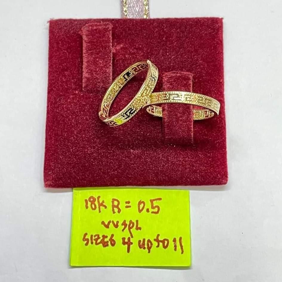 18k Saudi gold fendi ring (Category: Rings) located in Manila. Submitted by goldendistrictph (Listing ID 1138296712, Image 1). Description: 18k Saudi gold ring 👉Real Gold 👉High appraisal rate 👉Cash and open for Lay away once paid ska shipout 👉 With actual weight b4 ship 👉No return/exchange/refund policy 👉No Cod/Cop/meetup 👉 Lalamove Same day delivery in the afternoon 👉Also LBC shipping.