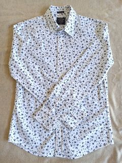 （分類：）位於 。 由 ianella.closet 提交（商品編號 1138241353，圖片 1）。簡介： 。