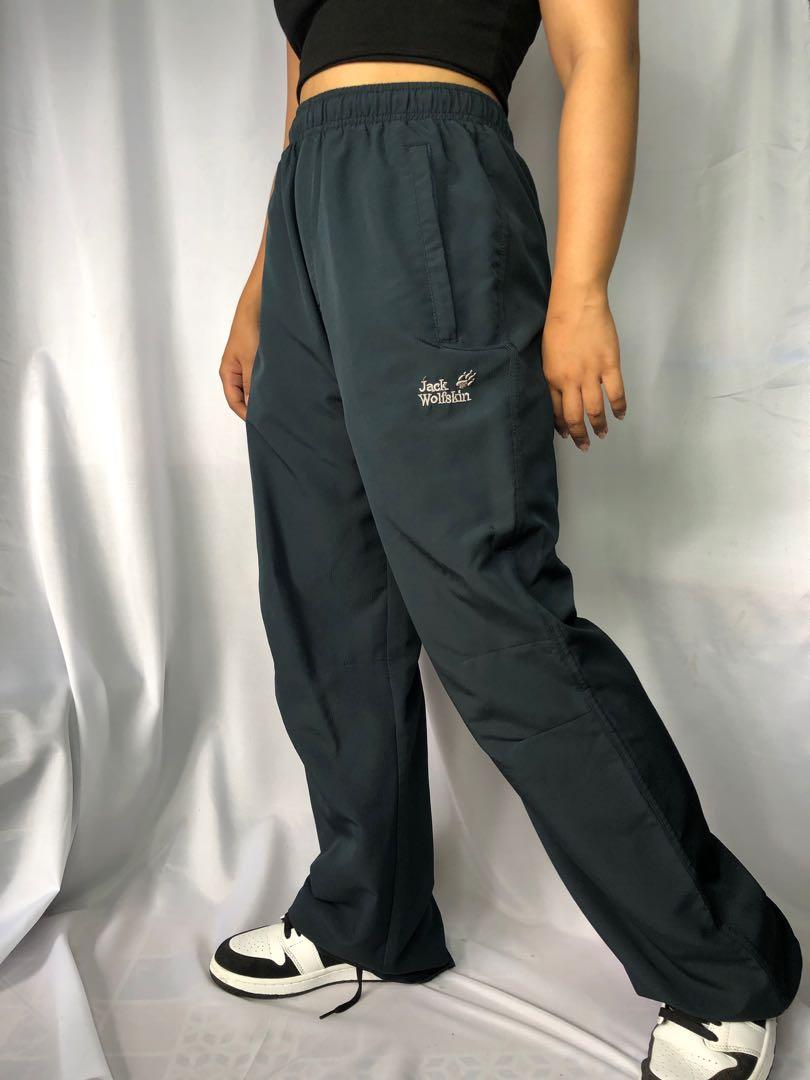 Jack wolfskin joggers 2025