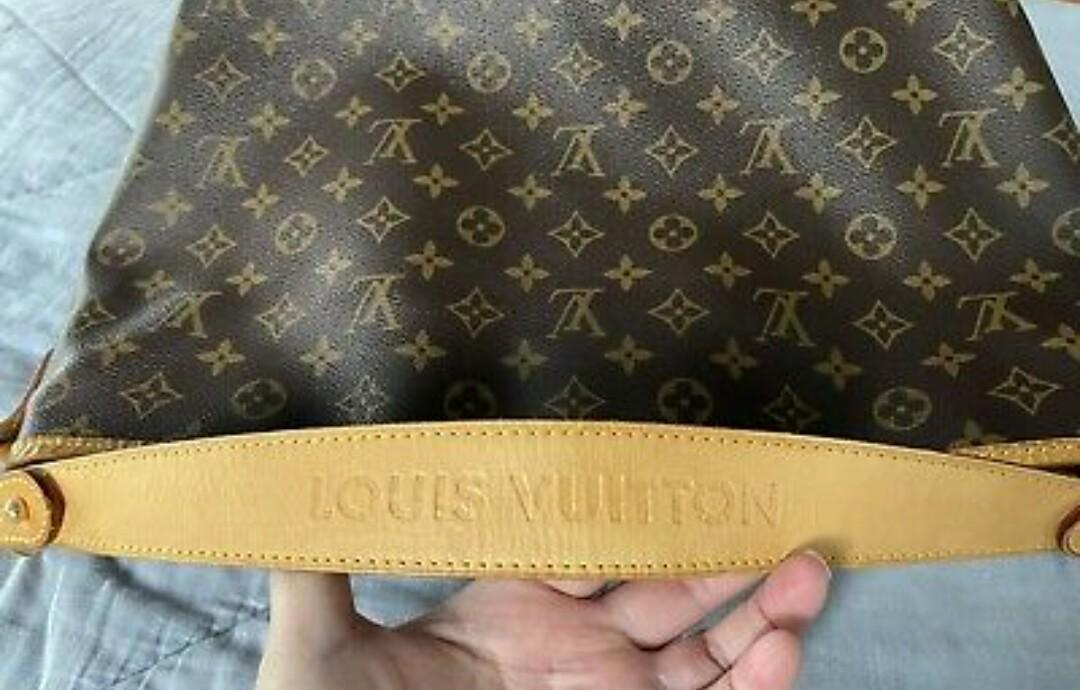 Authentic Louis Vuitton Delightful PM (Category: Luxury Bags & Wallets) located in San Pablo. Submitted by LBRPoshDealsEtc (Listing ID 1138290067, Image 1). Description: ✔💯Authentic Louis Vuitton Delightful PM. Personal Pre❤d Serial number is: FL2103 This bag is in overall beautiful condition. Inside is clean.No stains, marks or smell. The vachetta leather and piping, is in good condition. The pictures do it no justice😁 #louisvuitton #lvdelight