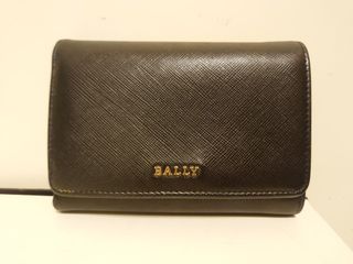 （分類：）位於 。 由 cheylenne 提交（商品編號 1138275626，圖片 1）。簡介： 。