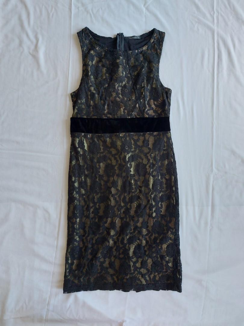 FOREVER 21 Black w Gold Lining Cocktail Dress Women s Fashion Dresses Sets Evening dresses gowns on Carousell