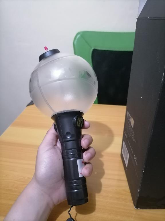 BTS Lightstick Ver. 1 Army Bomb with FREE batteries, Hobbies & Toys