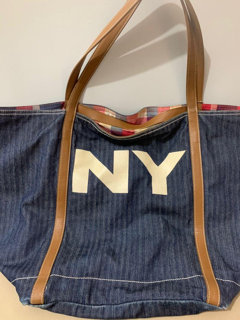 DKNY Active Tote Bag, Women's Fashion, Bags & Wallets, Tote Bags on
