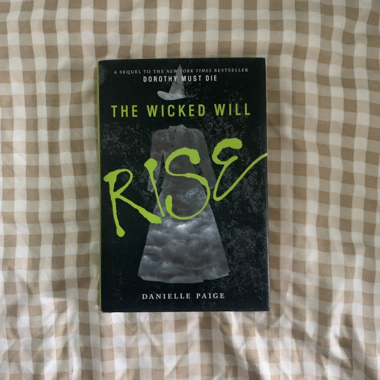 The Wicked Will Rise by Danielle Paige, Hobbies & Toys, Books ...