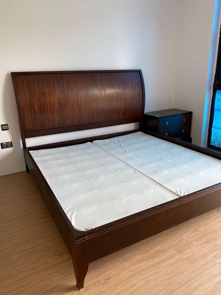 Ethan allen deals king bed frame