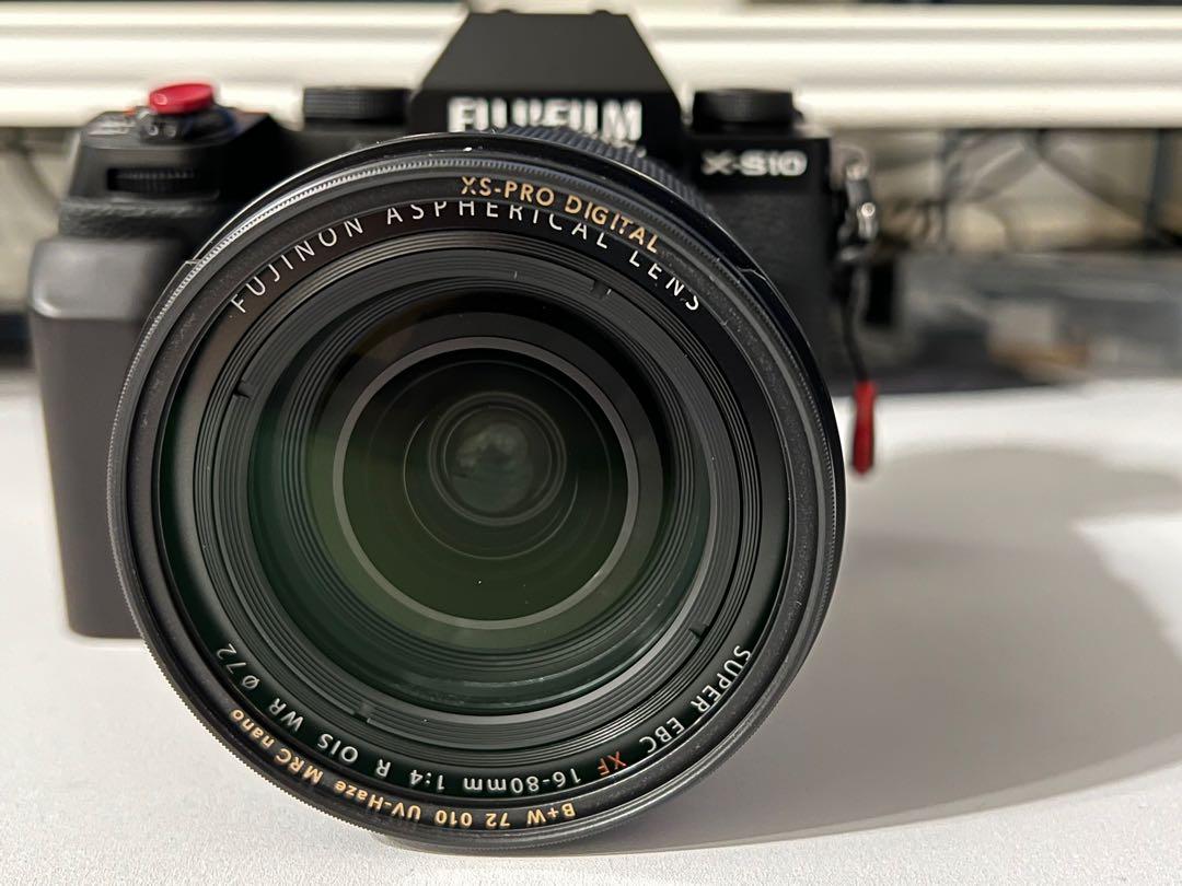 Fujifilm XS10 mirrorless camera body or plus kit lens XF 1680mm Fuji