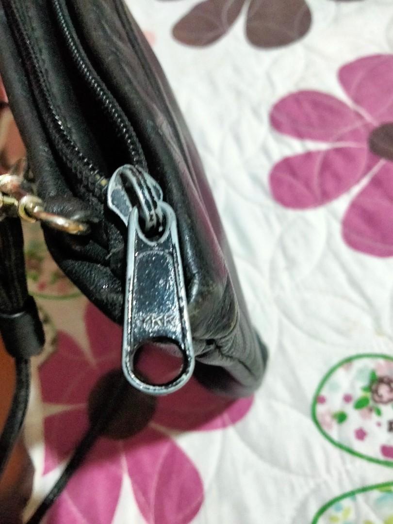 Giani bernini sling bag top