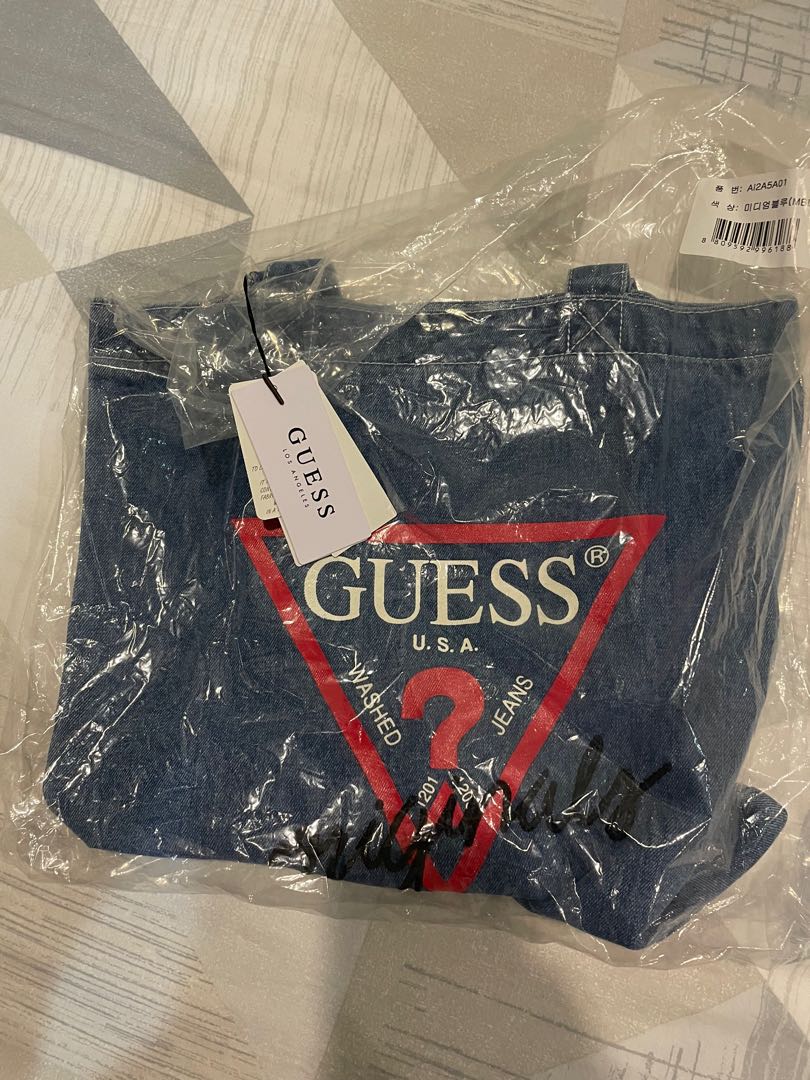 Guess tote bag brand new Women s Fashion Bags Wallets Tote Bags on Carousell