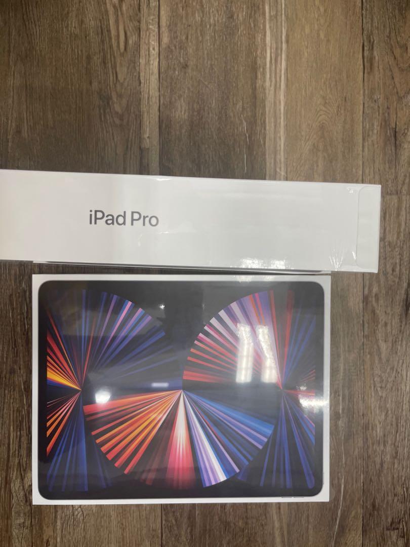 IPAD PRO M1 (2021 ) 12.9 & 11” BRANDNEW (Category: iPad) located in Quezon City. Submitted by legitgadgetforless (Listing ID 1138287938, Image 2). Description: Brandnew & sealed Ipad Pro M1 2021 Model with one year warranty..Guaranteed original | authentic ! Will provide receipt from BIR for assurance & warranty purpose. •11’ 128 gb - 44,000 • 11’ 256gb -48,000 ~ 12.9” - • 256gb -60,990 •512gb -68,000 • 1 TB gb -92,000 Prices may change without p