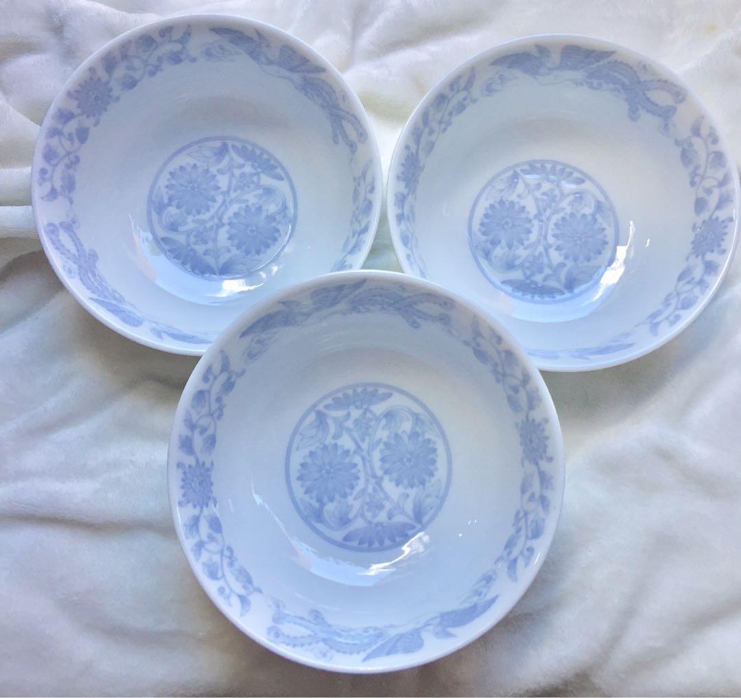 Japan Surplus Arita set 8, Furniture & Home Living, Kitchenware