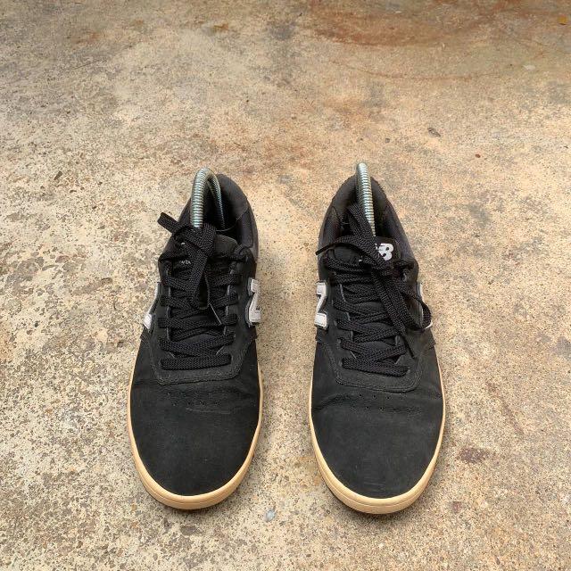 Kasut New Balance 424, Men's Fashion 
