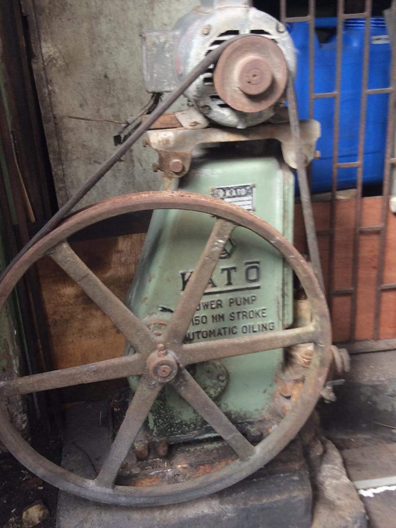 Kato jack pump, Commercial & Industrial, Industrial Equipment on Carousell