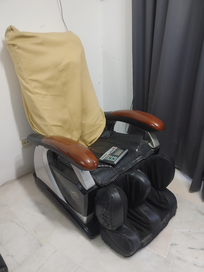 Takemi select massage cheap chair
