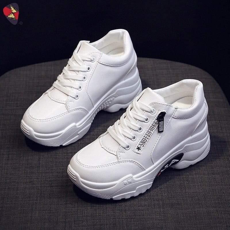 KOREAN RUBBER SHOES Women s Fashion Footwear Sneakers on Carousell