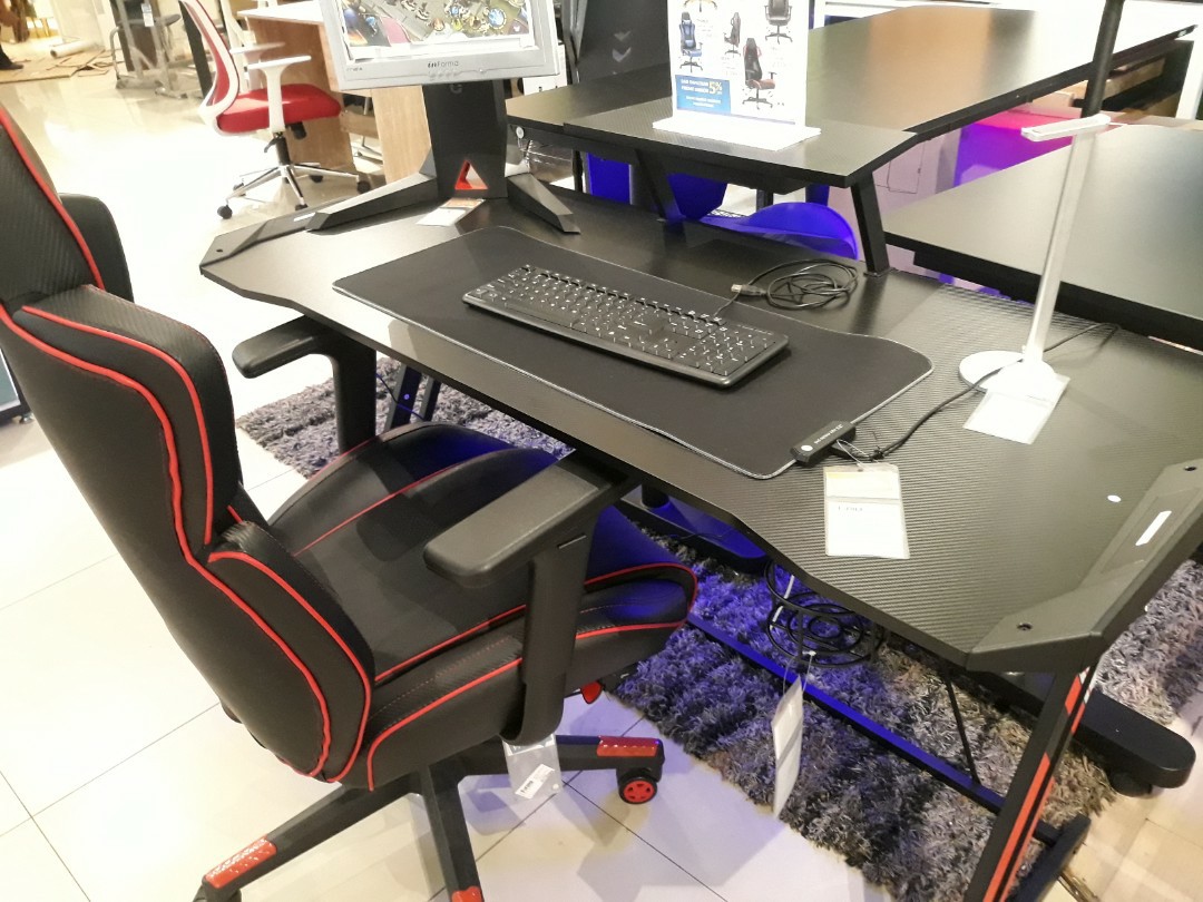 Informa sales gaming desk