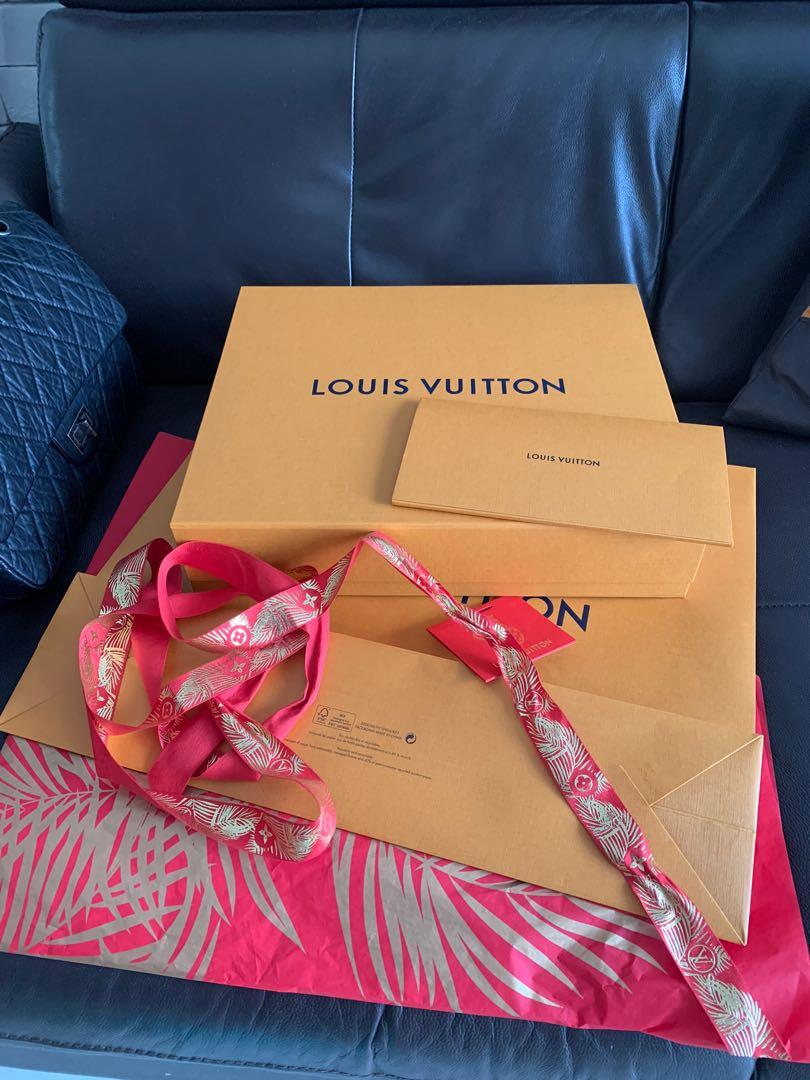 Latest yr 2022 Louis Vuitton paper bag, Luxury, Accessories on Carousell