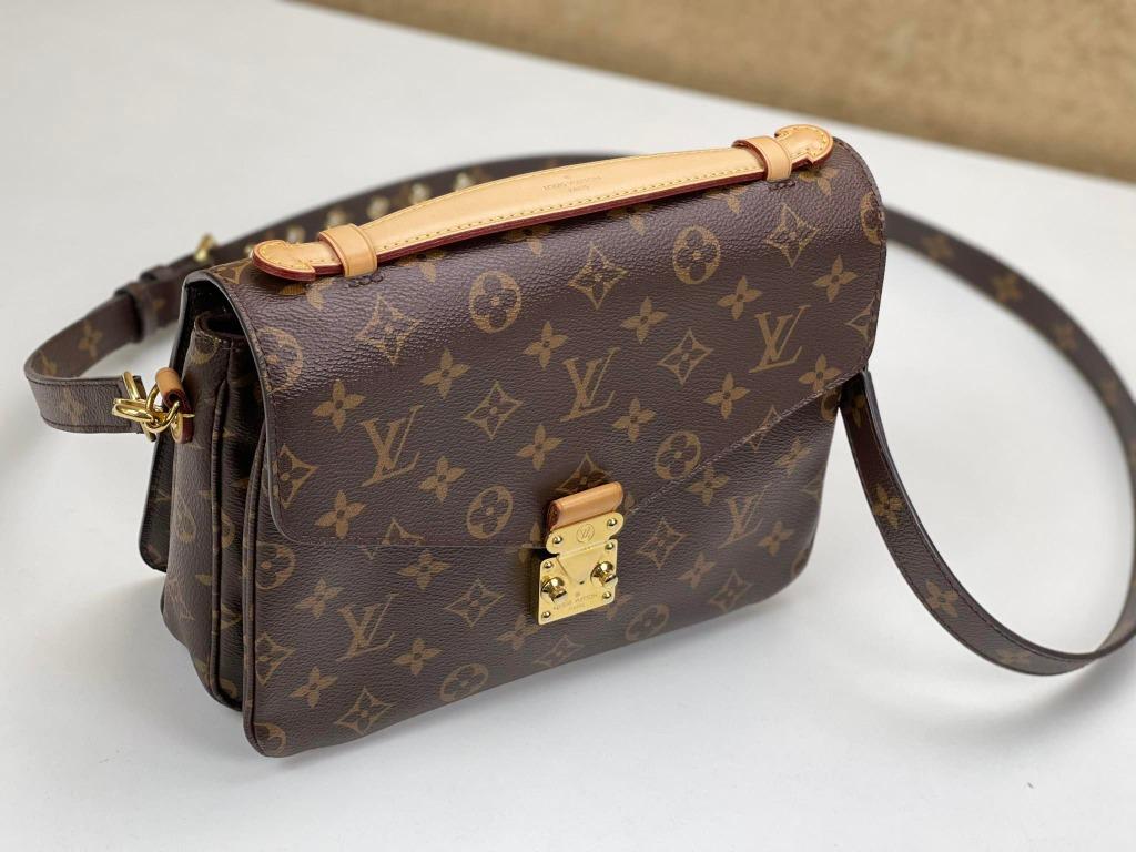 Pochette Metis M44875 Louis Vuitton LV, Luxury, Bags & Wallets on Carousell