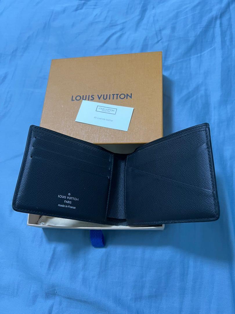 Louis Vuitton LV Hybrid Wallet Monogram Eclipse, Men's Fashion, Watches &  Accessories, Wallets & Card Holders on Carousell