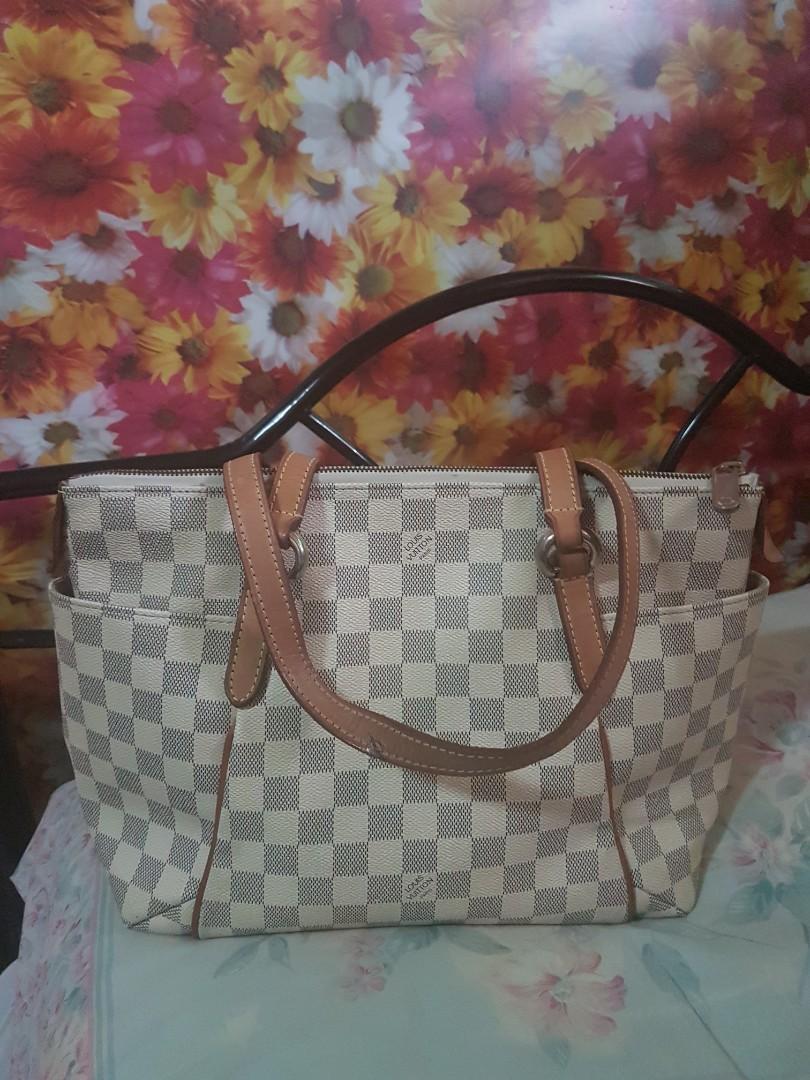 LV AZUR totally (Category: Luxury Bags & Wallets) located in Cebu City. Submitted by britishheart (Listing ID 1138322188, Image 1). Description: selling this preloved lv azur totally from japan surplus..source is japan.used but not abused.in good condition.medium size still very nice in actual ..sign of use only..