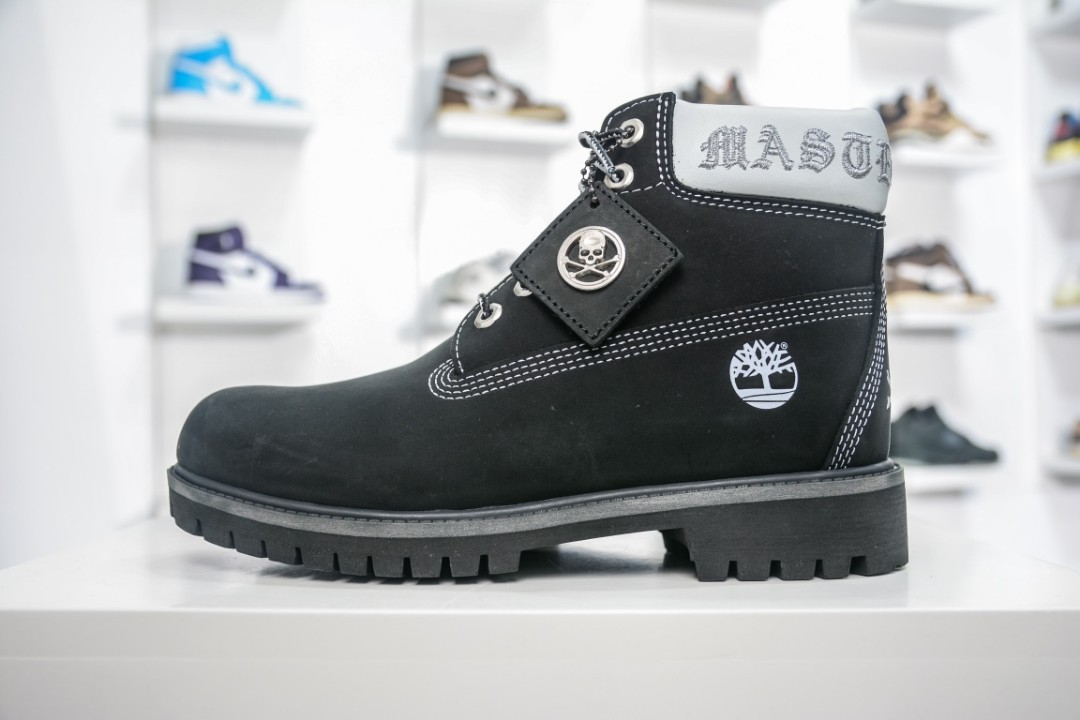Mastermind x Timberland Inch Zip Premium Leather Boots (2018) A1TUS001BK, Men's Fashion, Footwear, on Carousell