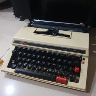 Mesin Tik Brother Manual Ketik Antik