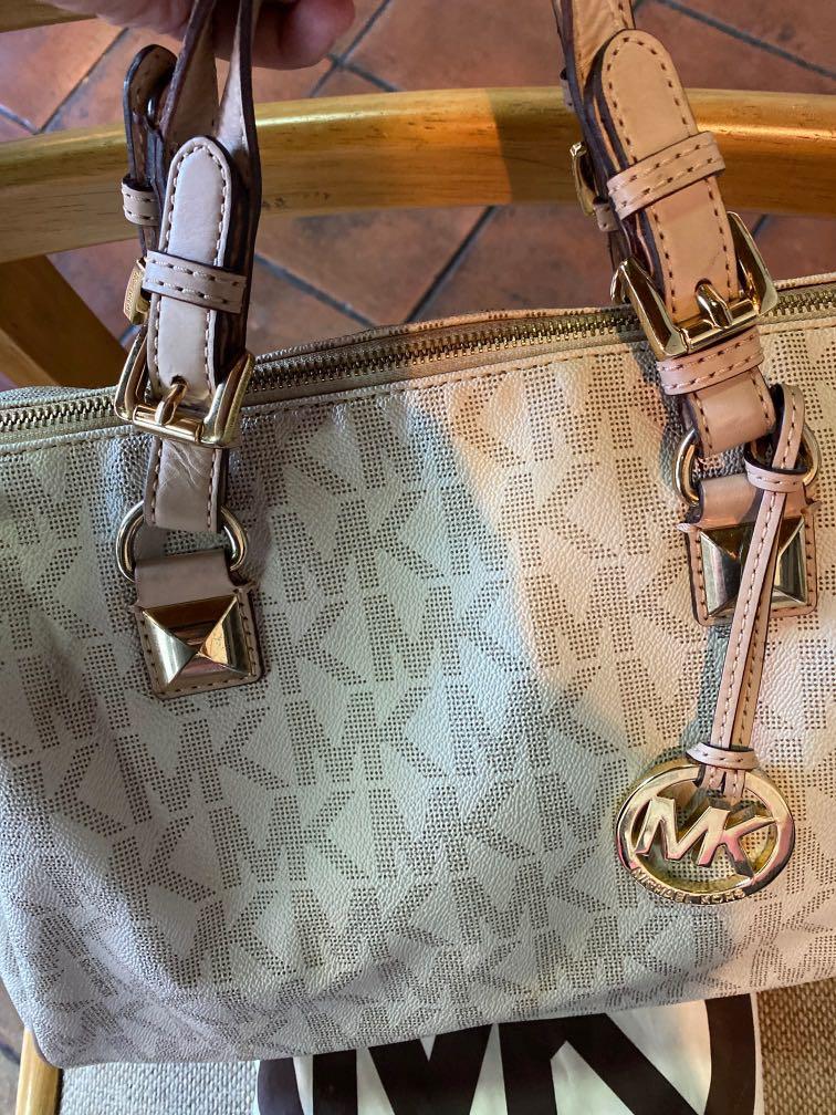 MICHAEL KORS BOSTON SPEEDY SLING BAG WITH( DUST COVER