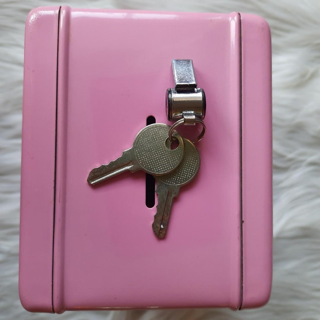 Mini Safety Deposit Box w/Key, Furniture & Home Living, Security