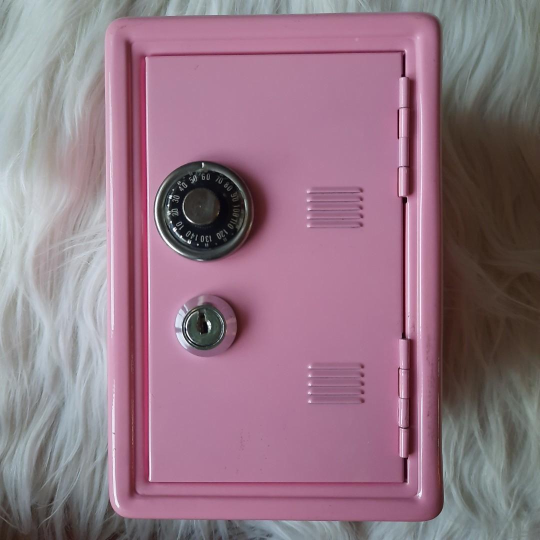 Mini Safety Deposit Box w/Key, Furniture & Home Living, Security