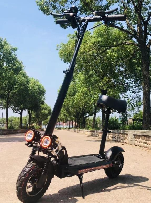 New X6 Mober Electric Folding Scooter, Sports Equipment, Sports & Games,  Skates, Rollerblades & Scooters on Carousell