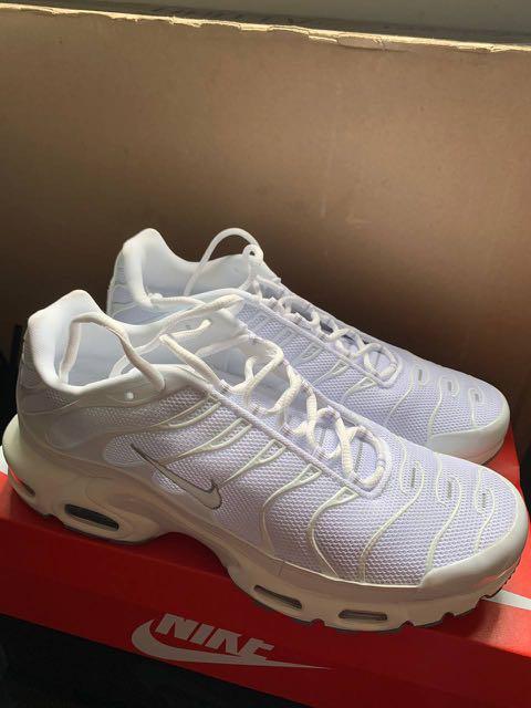 Nike Air Max Plus, Men's Fashion, Footwear, Sneakers on Carousell