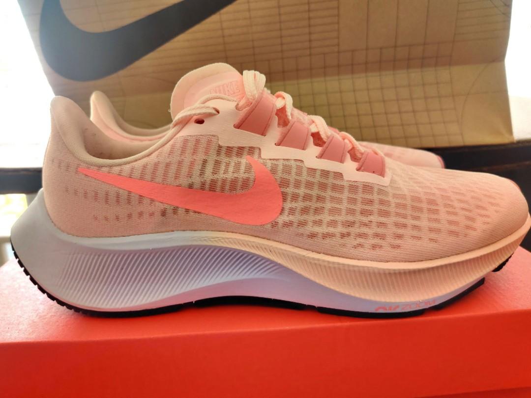 Nike zoom for women peach clearance