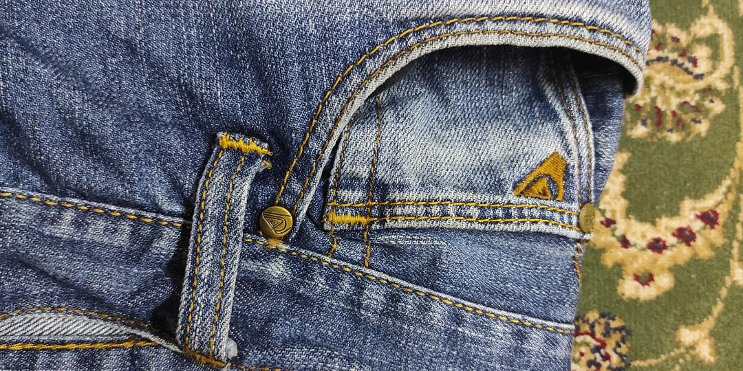 Original Quiksilver Jeans Men S Fashion Bottoms Jeans On Carousell