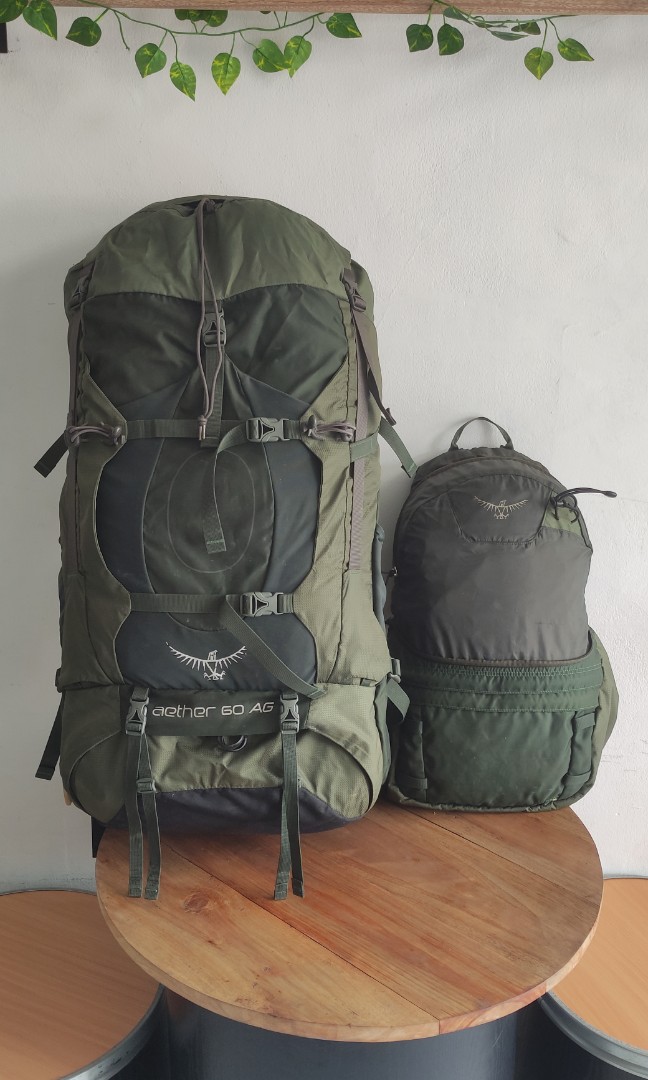 Osprey aether 60 l top