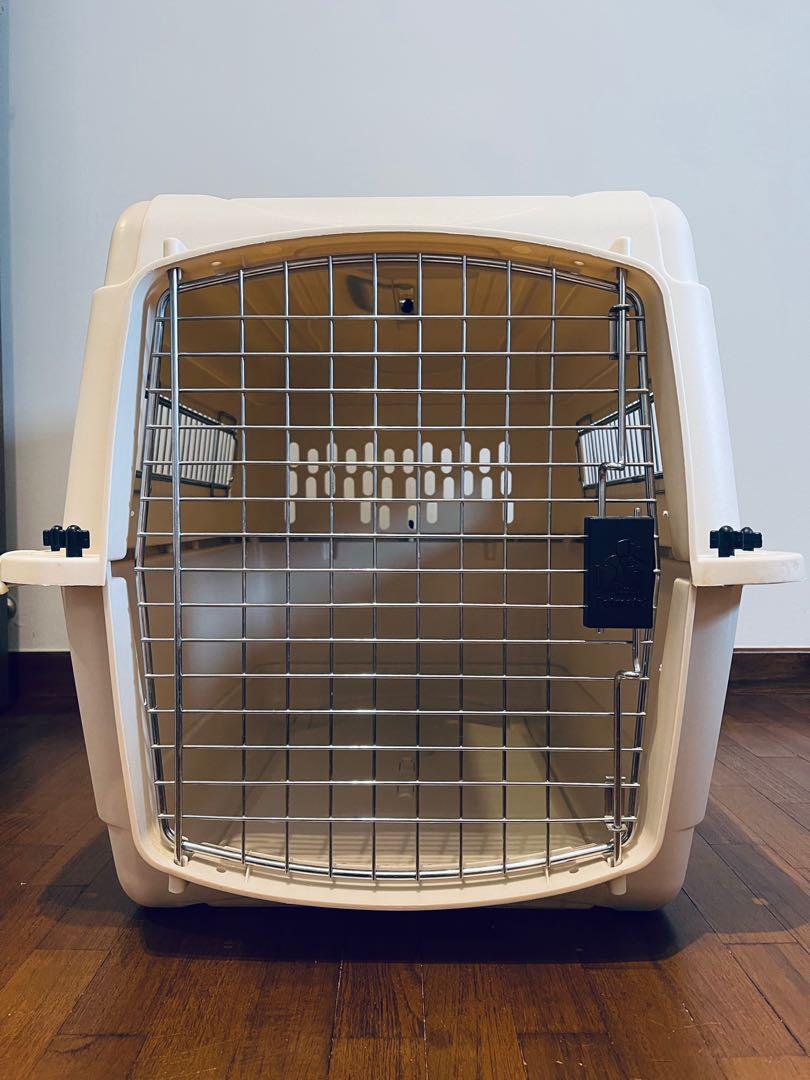 Petmate Vari Kennel Ultra Pet Carrier / Airline approved Travel Crate