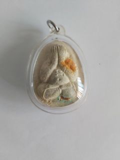 (Category: ) located in . Submitted by yuan247 (Listing ID 1138191719, Image 1). Description: .