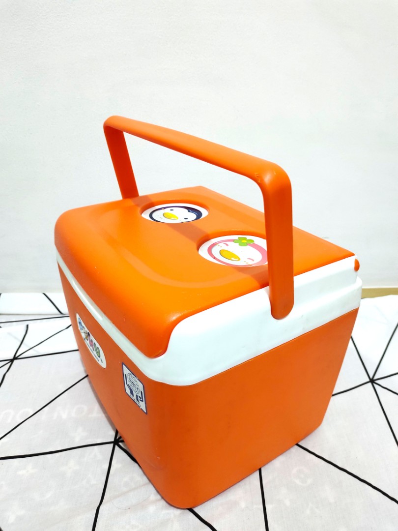 Puku sales cooler box
