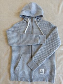 （分類：）位於 。 由 ianella.closet 提交（商品編號 1138235942，圖片 1）。簡介： 。