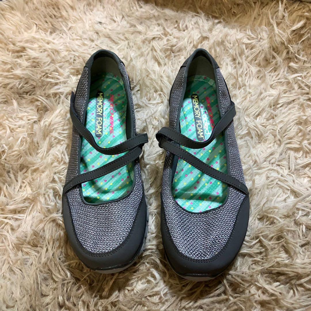 Skechers Shoes, Women's Fashion 