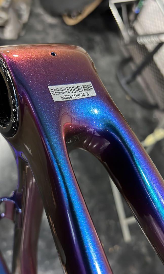 Spray Paint Bike Frame Super Chameleon Aikka Colour, Sports Equipment, Bicycles & Parts