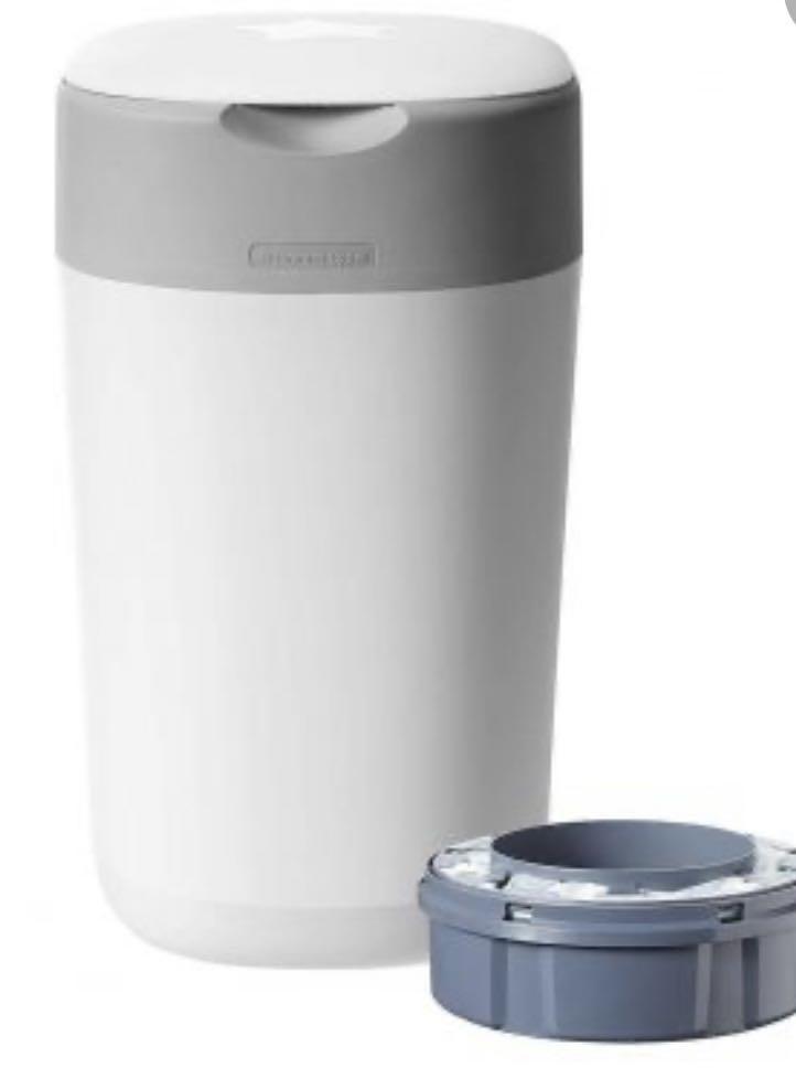 Tommee tippee click & twist sangenic diaper bin, Babies & Kids, Bathing