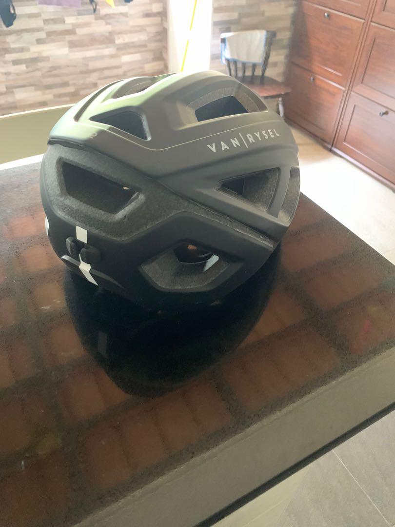 van rysel bike helmet