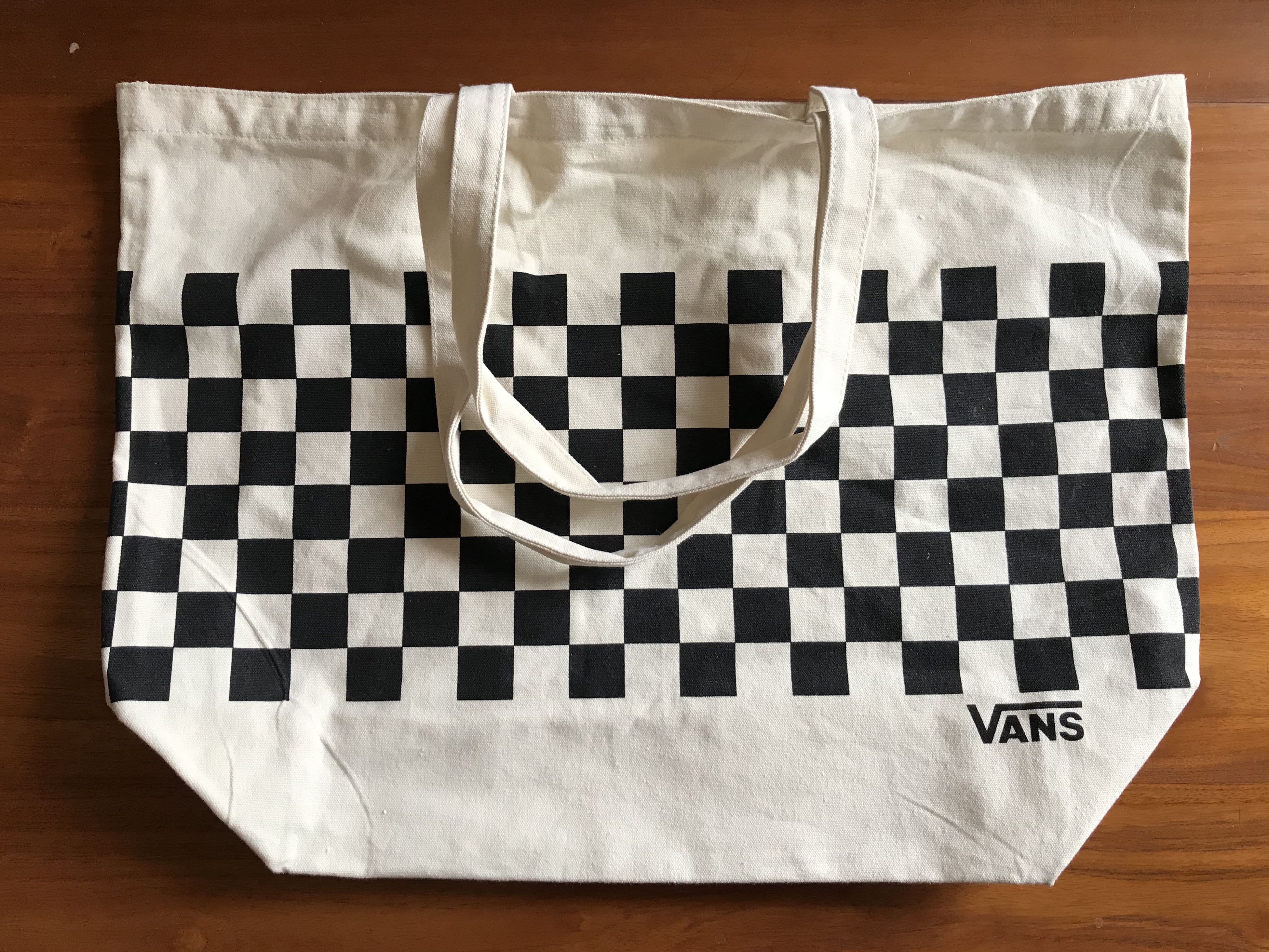 Vans Tote Bag, Men's Fashion, Bags 