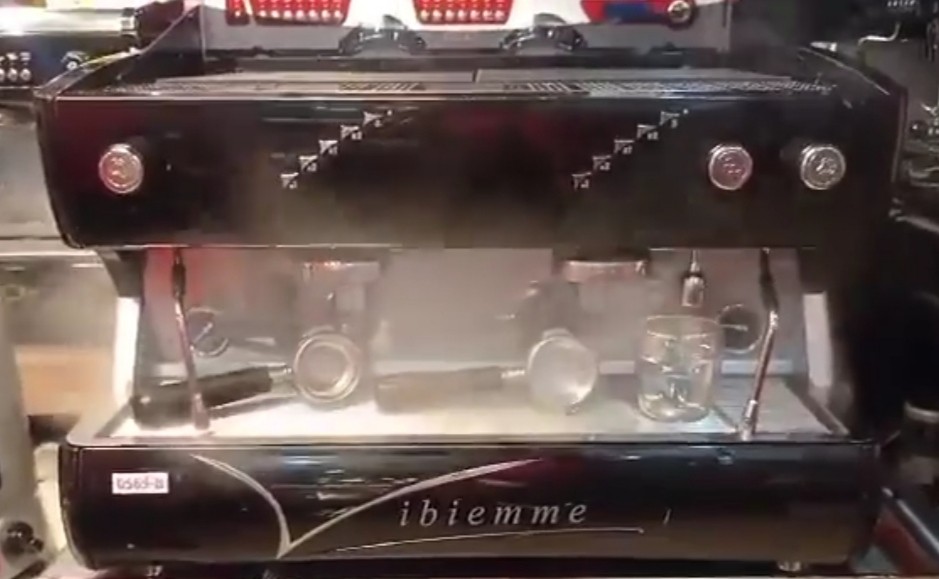 VBM Vibiemme Revolution 2 Groups Espresso Machine, TV & Home Appliances