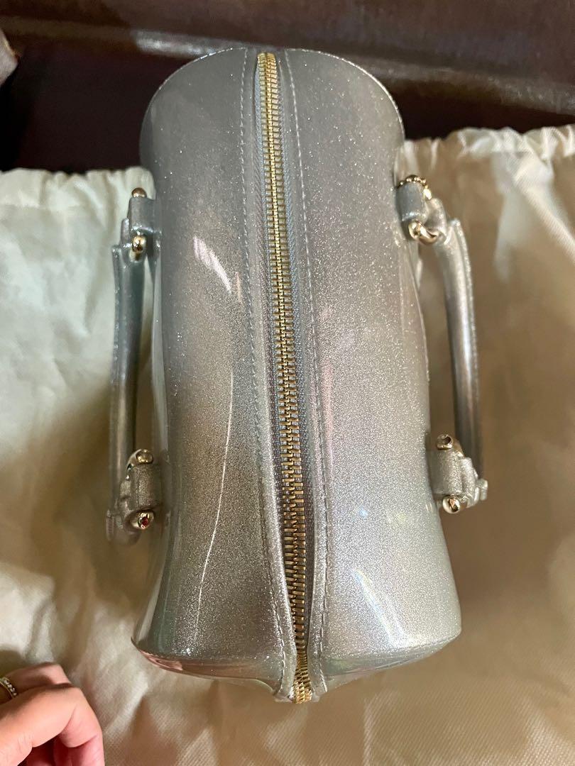 Candy Bag by Furla (Category: Luxury Bags & Wallets) located in Muntinlupa City. Submitted by phbudgetluxuryfinds (Listing ID 1138418730, Image 3). Description: Authentic Almost new May color transfer sa bandang likuran from wearing dark jeans .