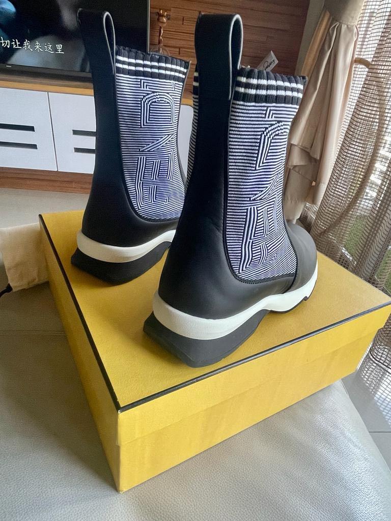 Fendi velvet sneakers store