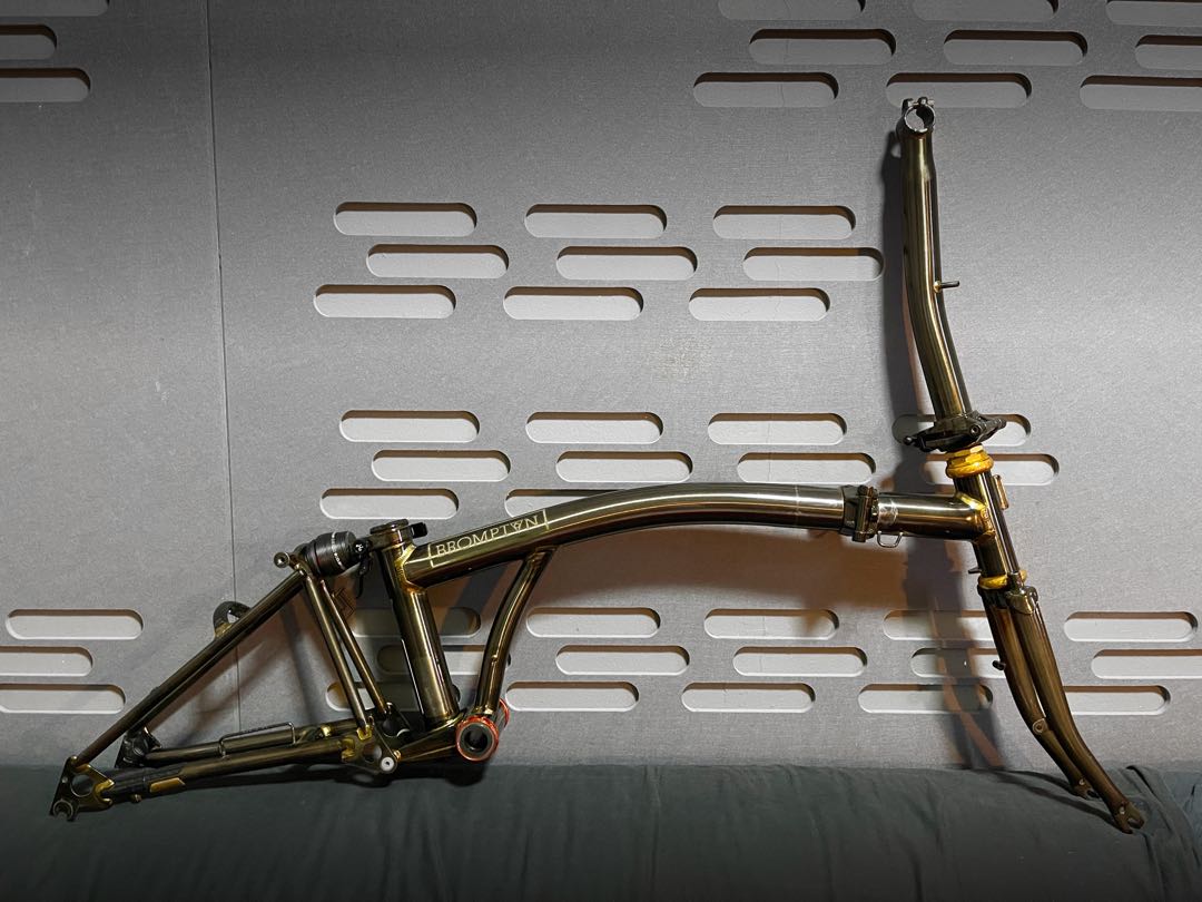 Brompton Black Lacquer Frame Set