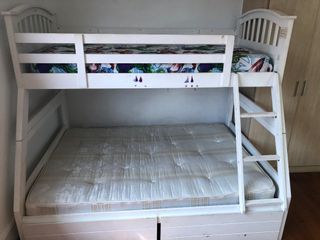 (Category: ) located in . Submitted by geromestuff (Listing ID 1138374348, Image 1). Description: .