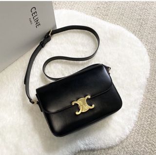 （分類：）位於 。 由 kathyfaaaa 提交（商品編號 1136189446，圖片 1）。簡介： 。