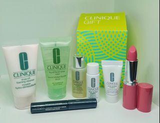 Clinique Gift Set (Apple Green)